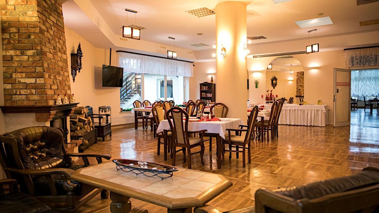 Osrodek Wypoczynkowo Rehabilitacyjny Wlokniarz Hotel Ustka Buitenkant foto